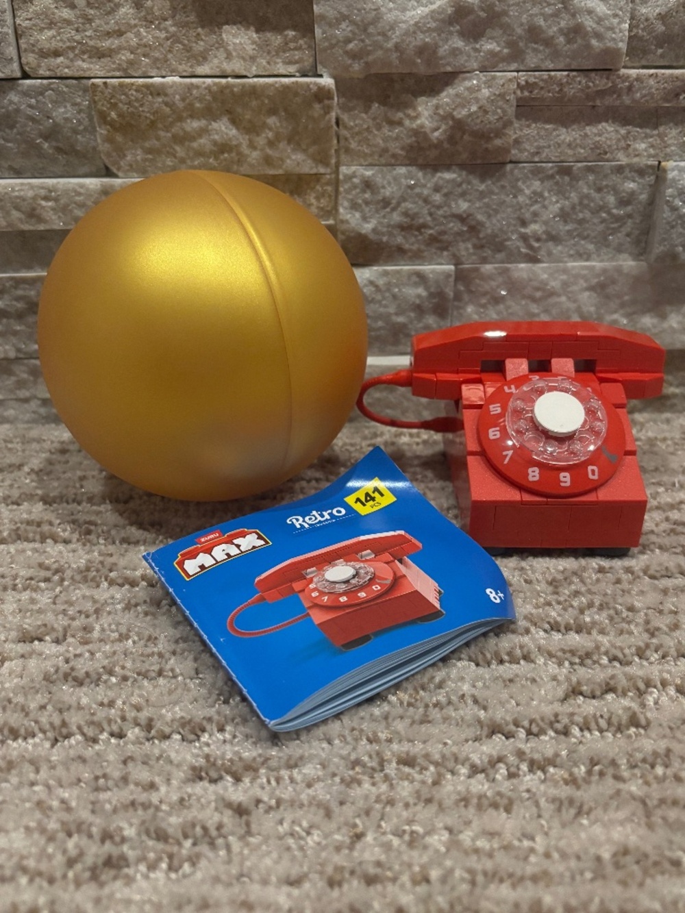Free With Purchase - Zuru Max Retro Red Rotary Phone Building Set